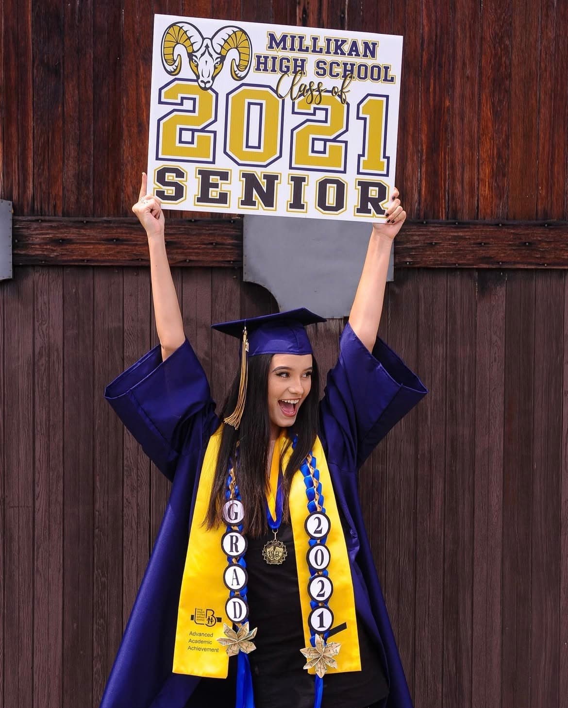 Graduation photography portfolio image 11 by Briarstone Photography
