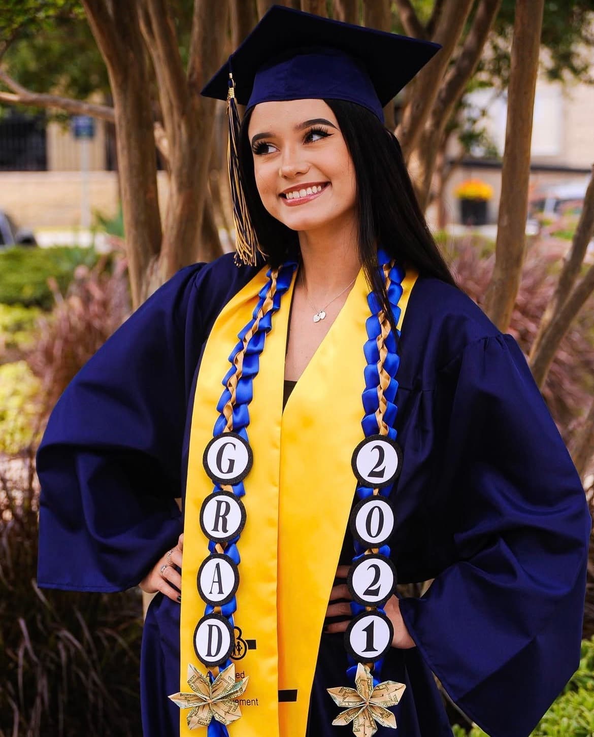 Graduation photography portfolio image 14 by Briarstone Photography